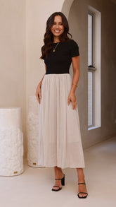 Portia Maxi Dress - Black / Cream